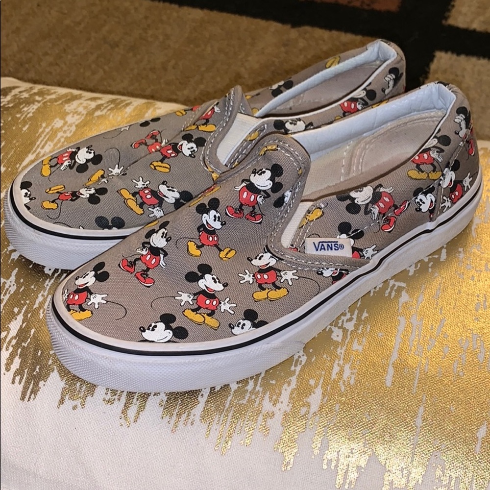 Mickey Mouse Slip on Vans!